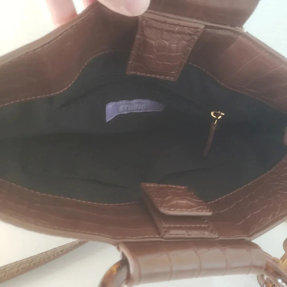 Studio 33 Looking Snatched  Brown Croc Embossed Bucket Bag. - Picture 3 of 9